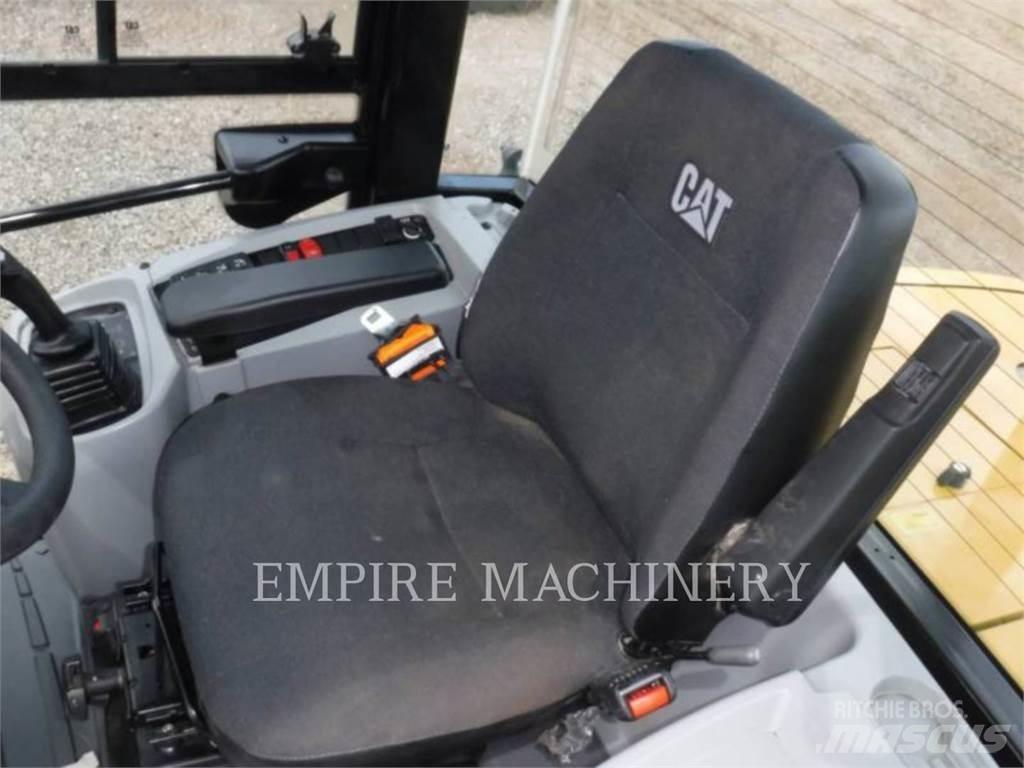 CAT 910-14 Pás carregadoras de rodas