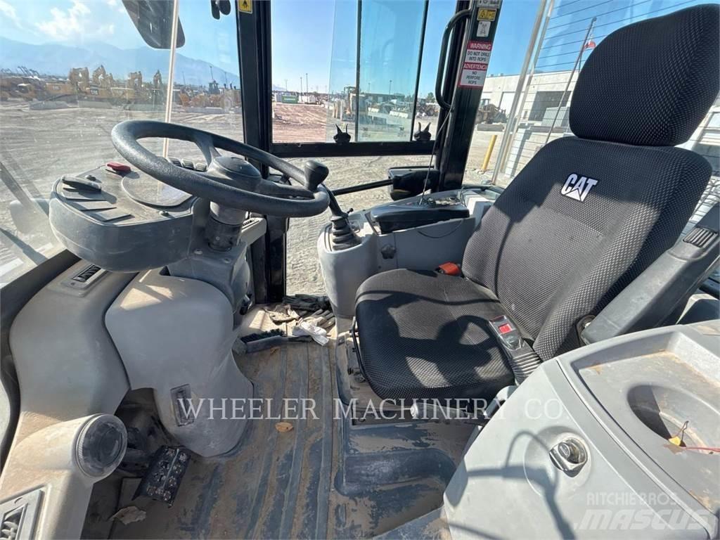 CAT 910M Pás carregadoras de rodas