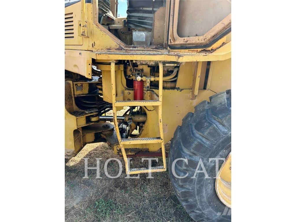 CAT 918F Pás carregadoras de rodas