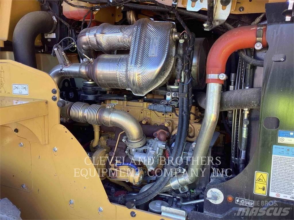 CAT 918M Pás carregadoras de rodas