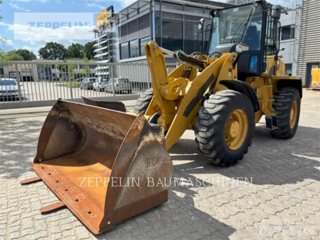 CAT 918M Pás carregadoras de rodas