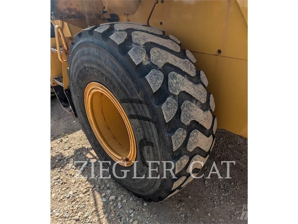 CAT 926M Pás carregadoras de rodas
