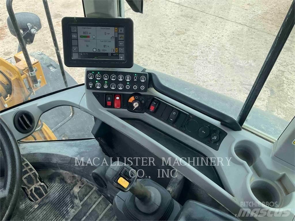 CAT 926M Pás carregadoras de rodas