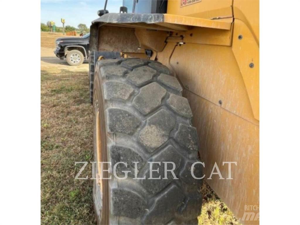 CAT 926M Pás carregadoras de rodas