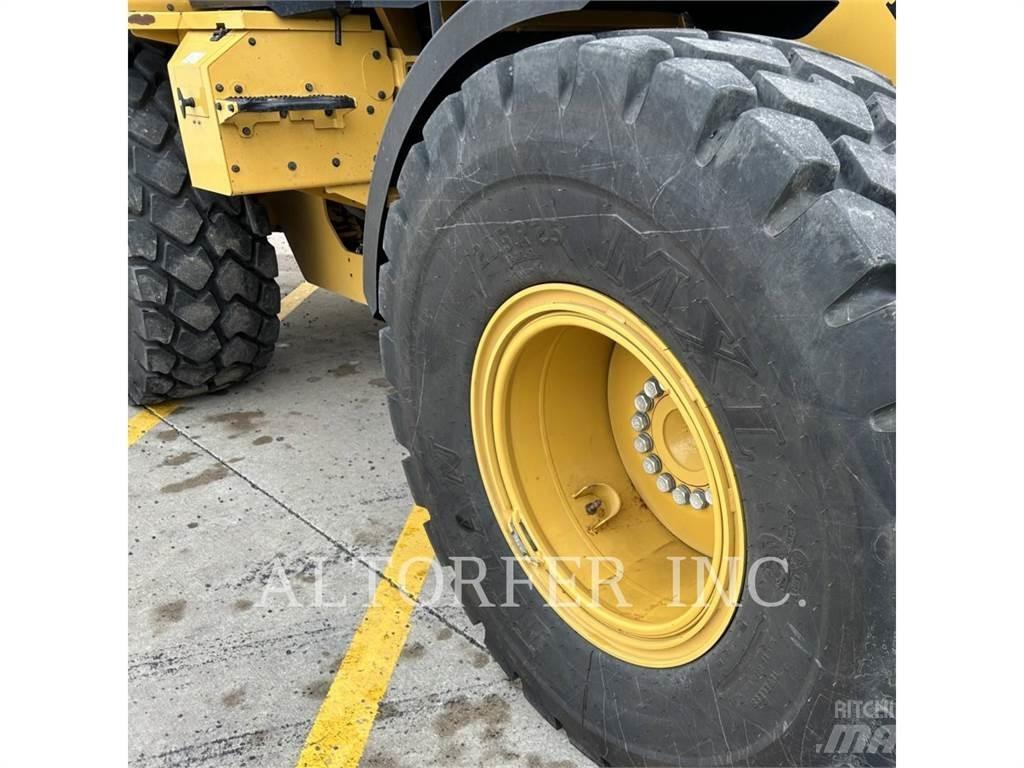 CAT 926M Pás carregadoras de rodas