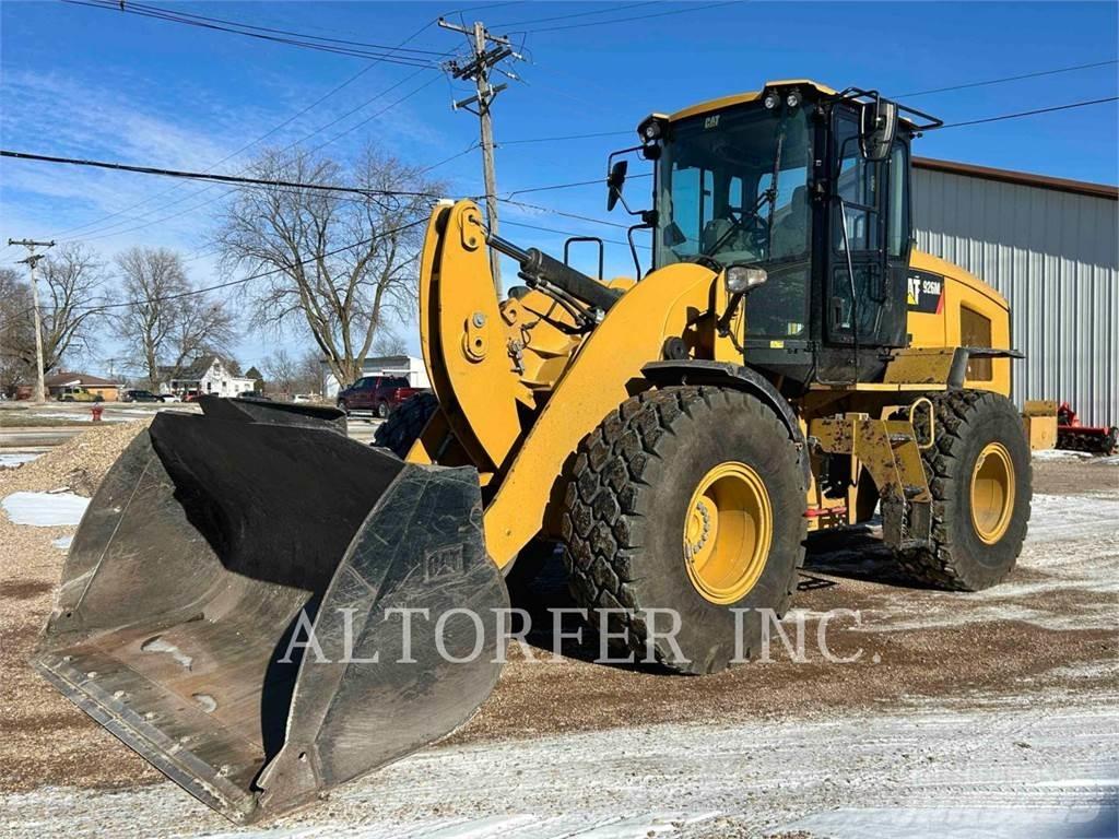 CAT 926M Pás carregadoras de rodas