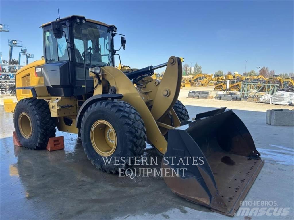 CAT 926M Pás carregadoras de rodas