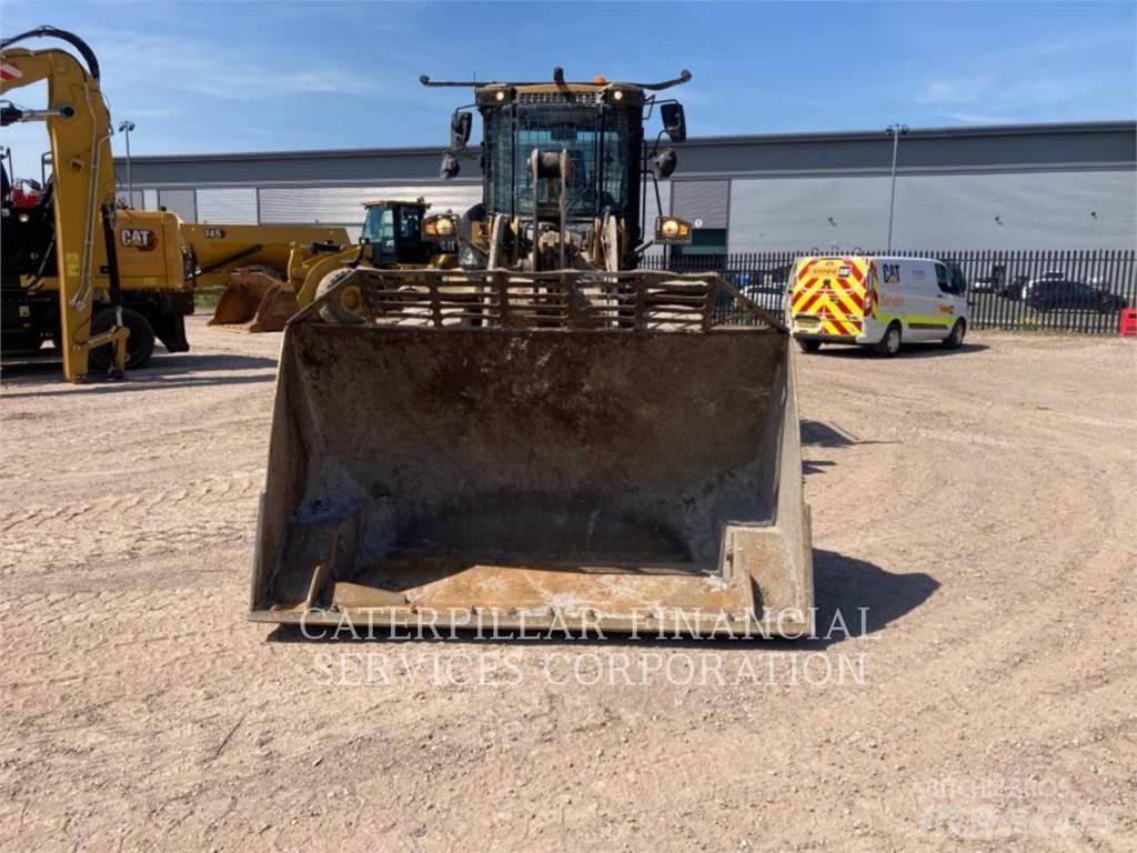CAT 926M Pás carregadoras de rodas