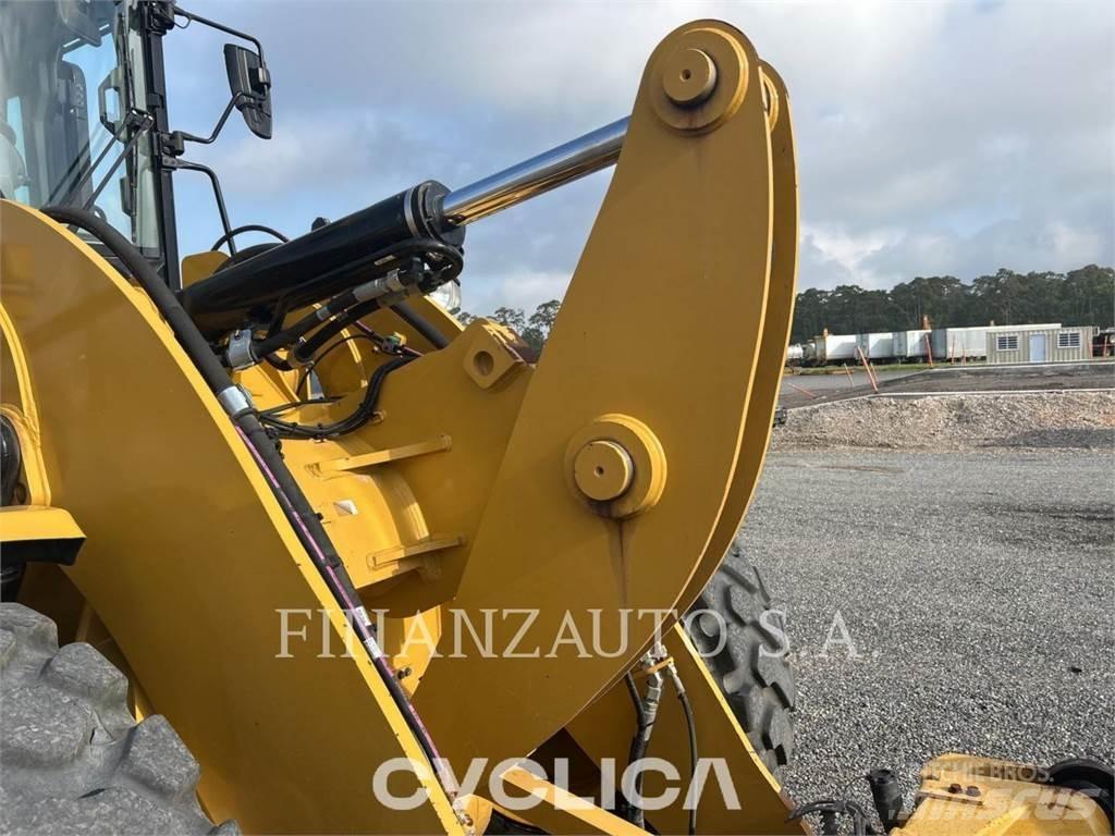 CAT 926M Pás carregadoras de rodas