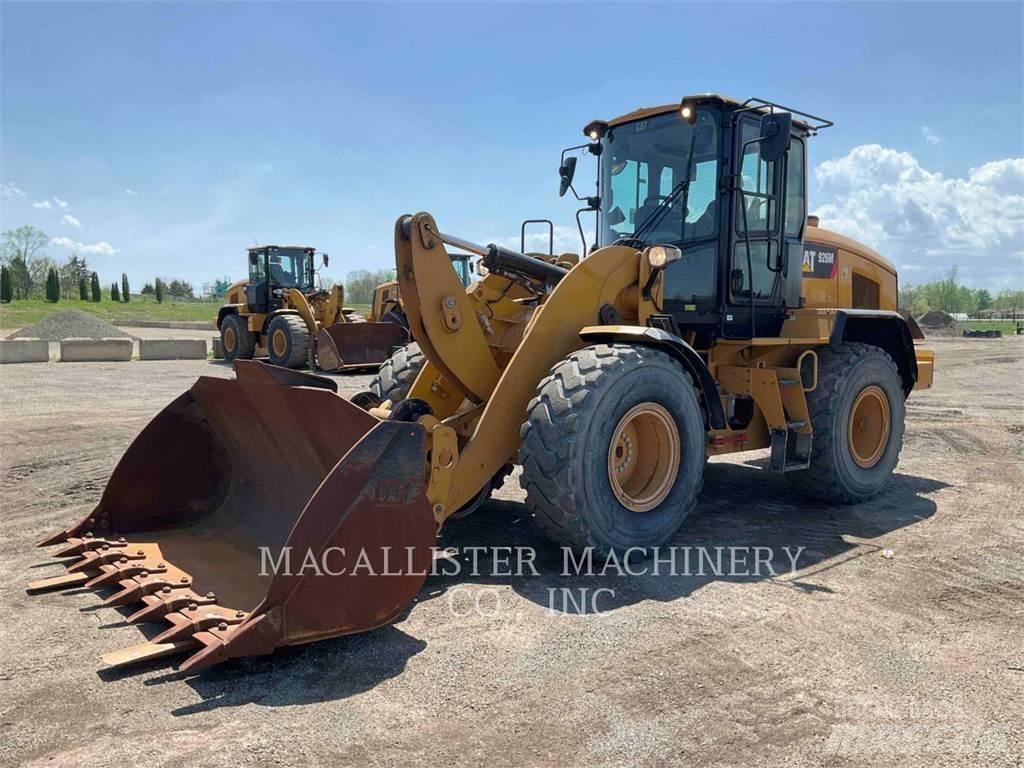 CAT 926M Pás carregadoras de rodas