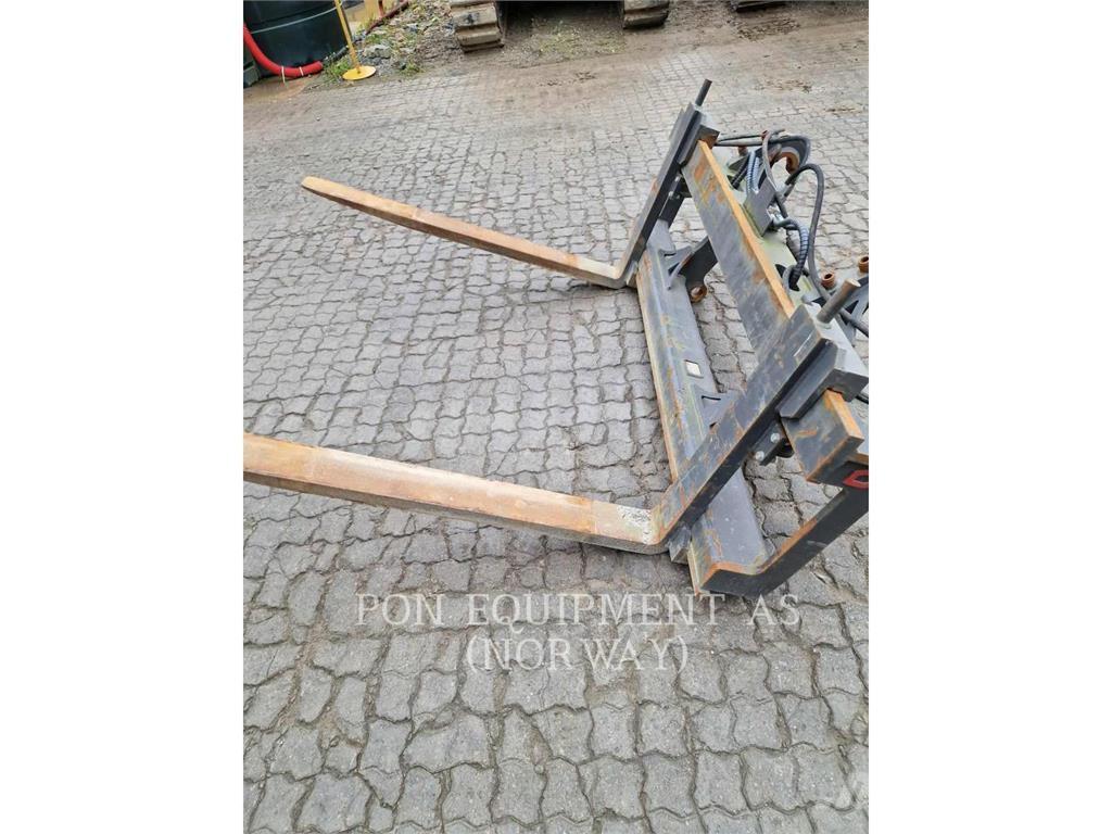 CAT 926M Pás carregadoras de rodas