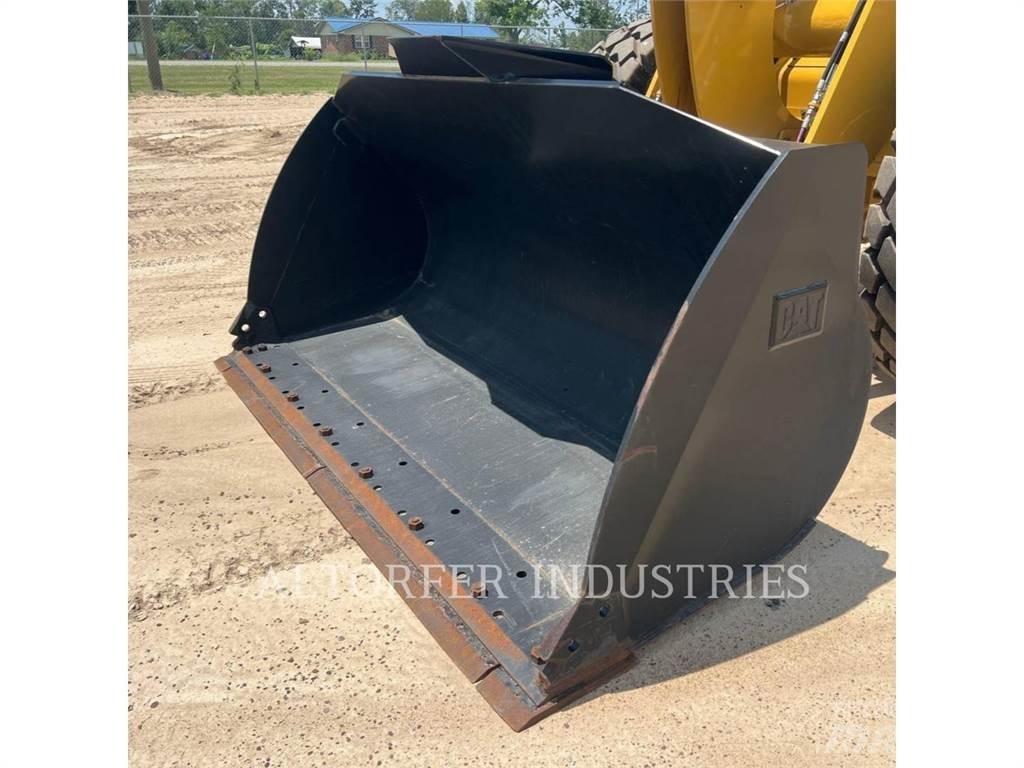 CAT 926M Pás carregadoras de rodas
