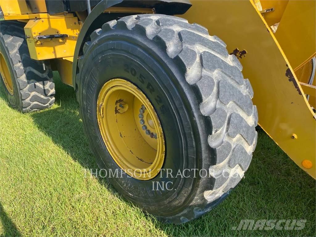 CAT 926M Pás carregadoras de rodas
