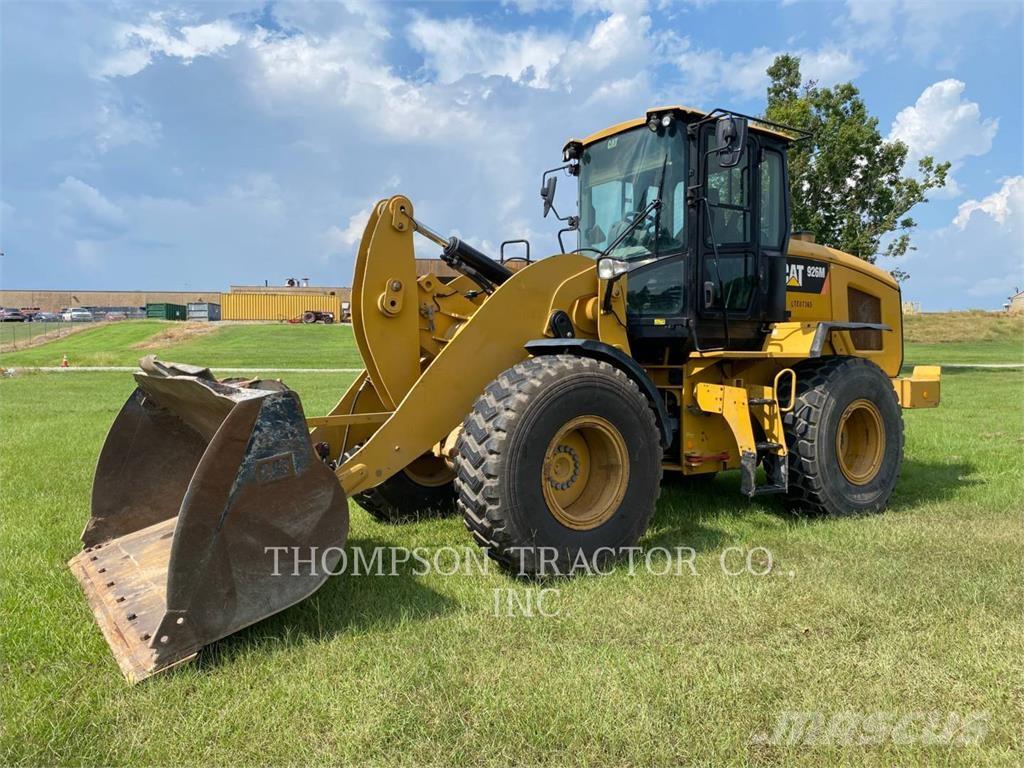 CAT 926M Pás carregadoras de rodas