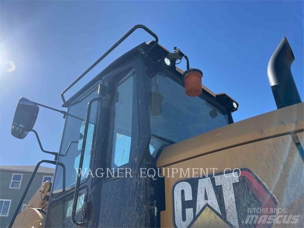 CAT 930 Pás carregadoras de rodas