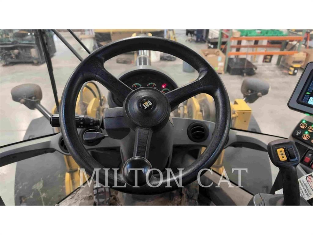 CAT 930M Pás carregadoras de rodas