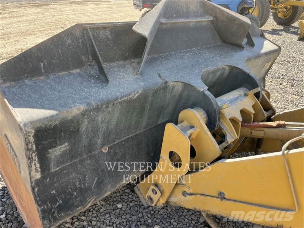 CAT 930M Pás carregadoras de rodas