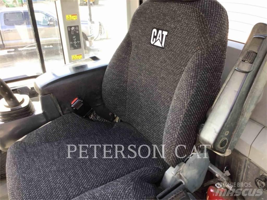 CAT 930M Pás carregadoras de rodas