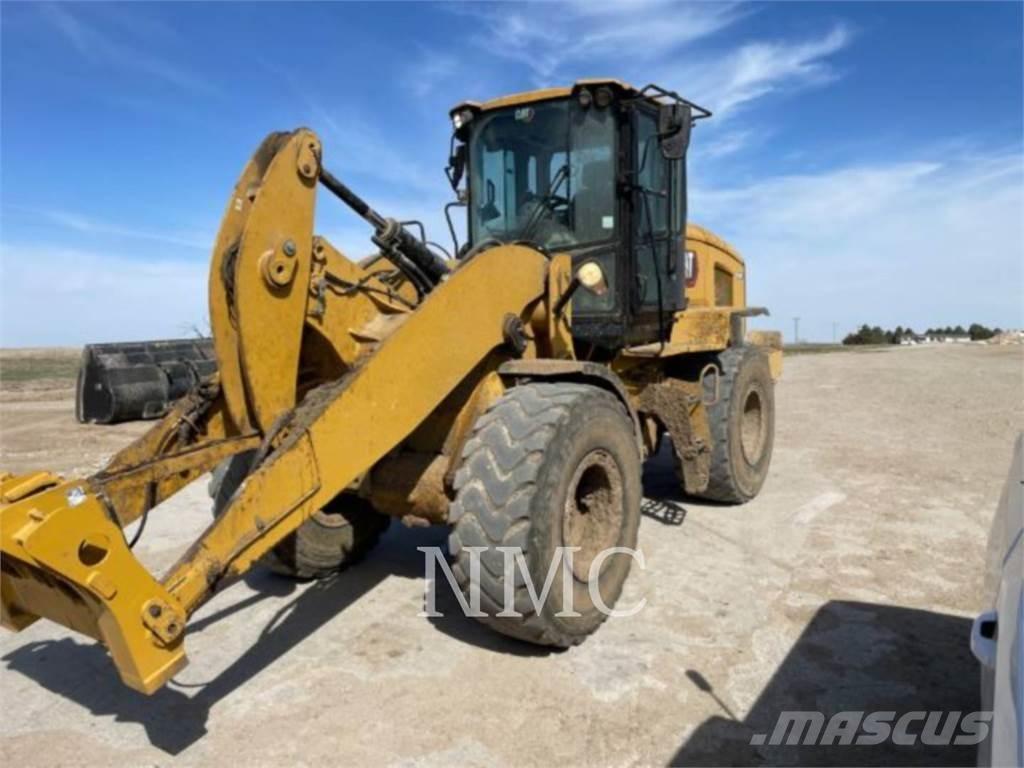 CAT 930M Pás carregadoras de rodas