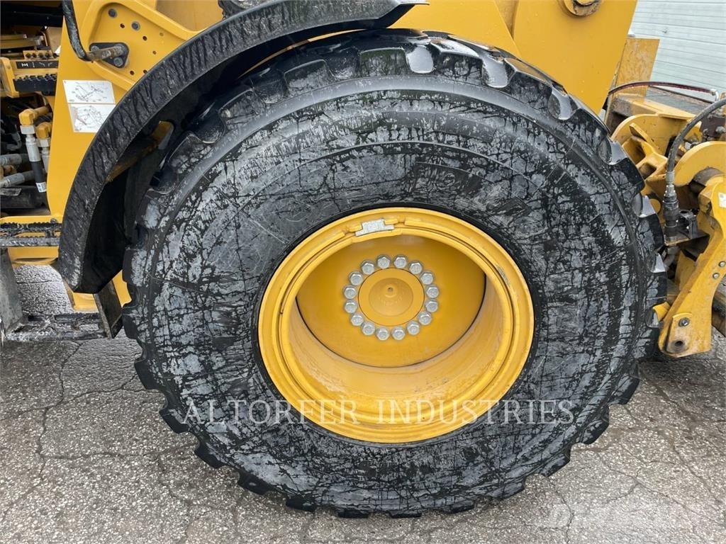 CAT 930M Pás carregadoras de rodas
