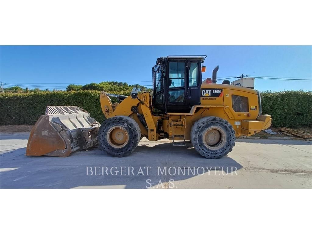 CAT 930M Pás carregadoras de rodas
