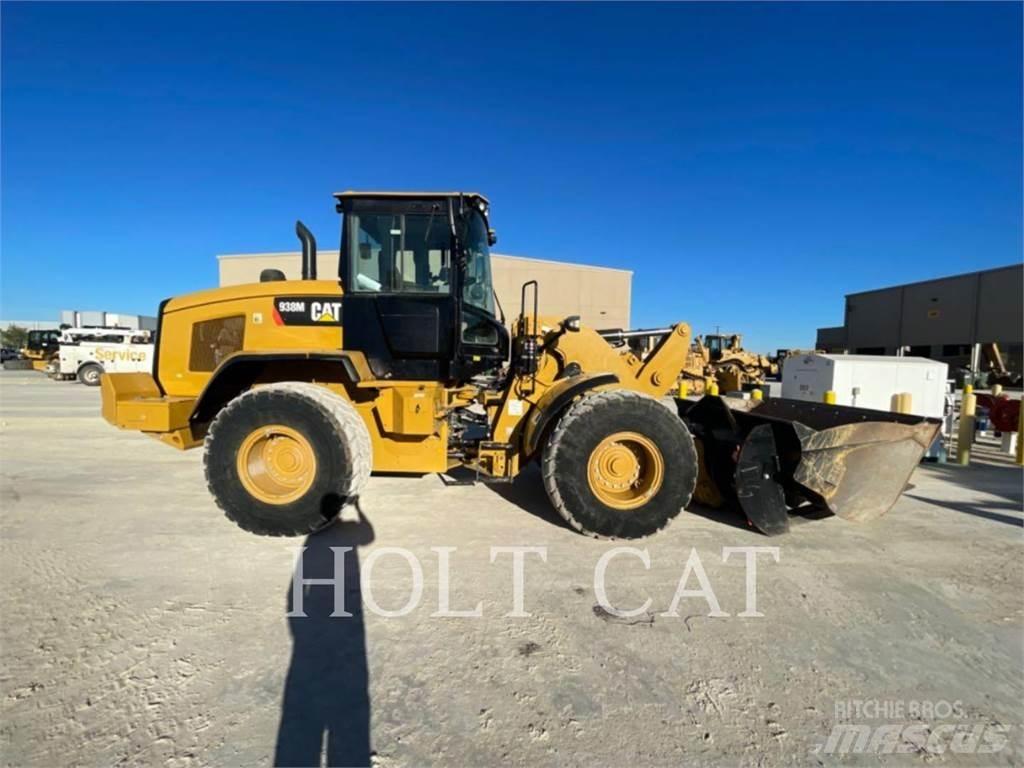 CAT 938M Pás carregadoras de rodas
