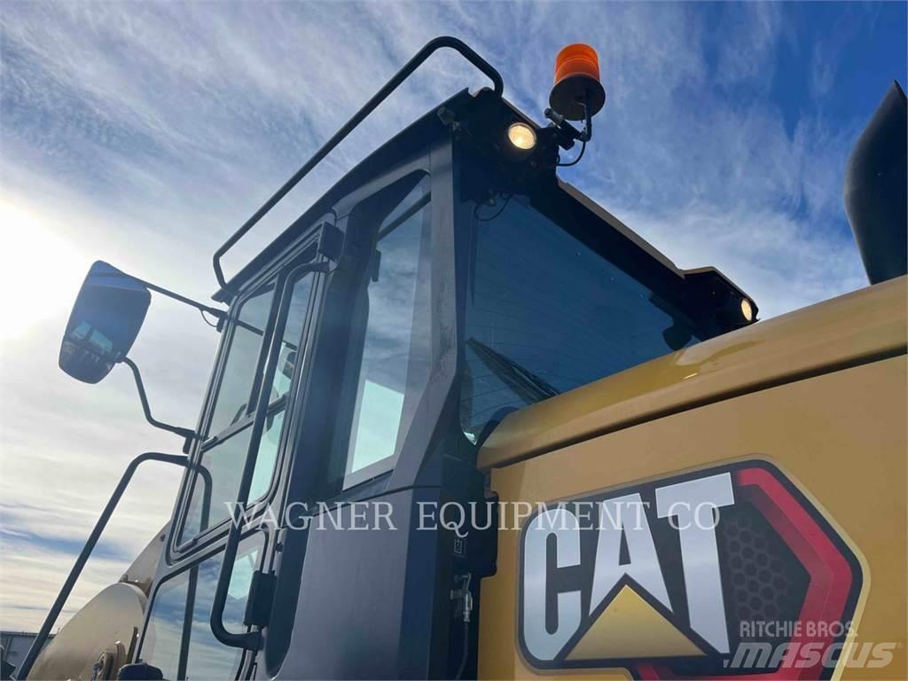 CAT 938M Pás carregadoras de rodas