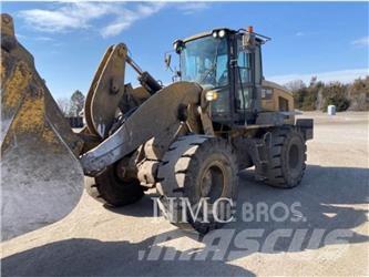 CAT 938M Pás carregadoras de rodas