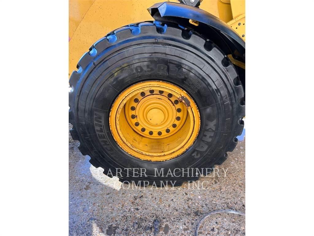 CAT 938M Pás carregadoras de rodas
