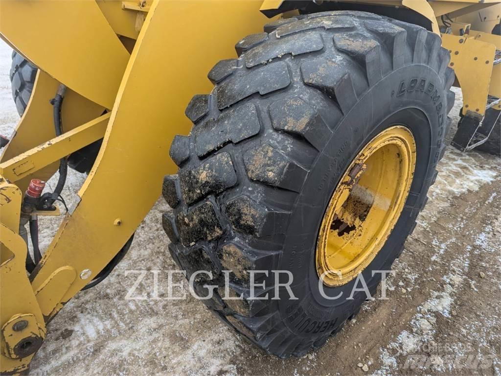CAT 938M Pás carregadoras de rodas