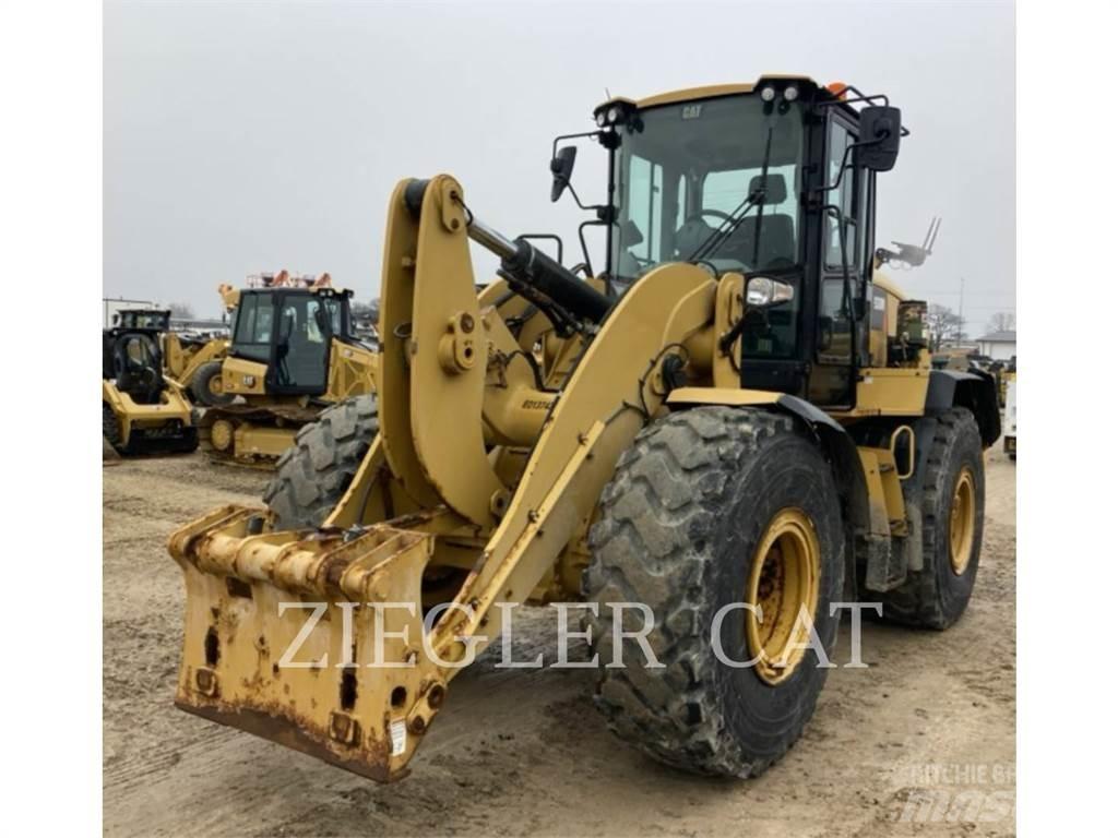 CAT 938M Pás carregadoras de rodas