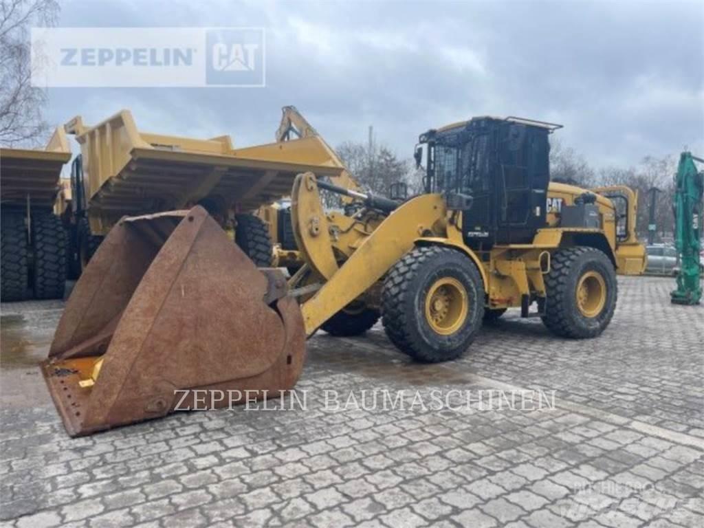 CAT 938M Pás carregadoras de rodas