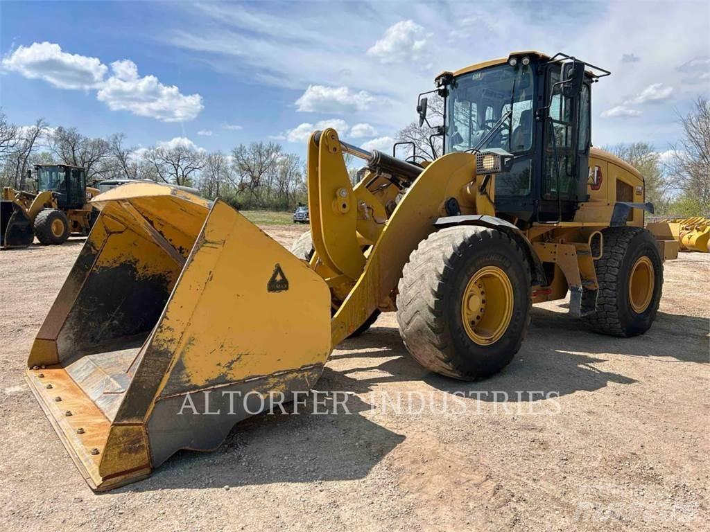 CAT 938M Pás carregadoras de rodas