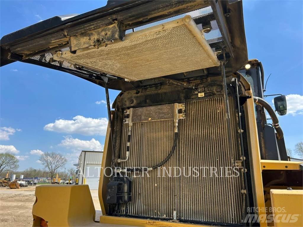 CAT 938M Pás carregadoras de rodas