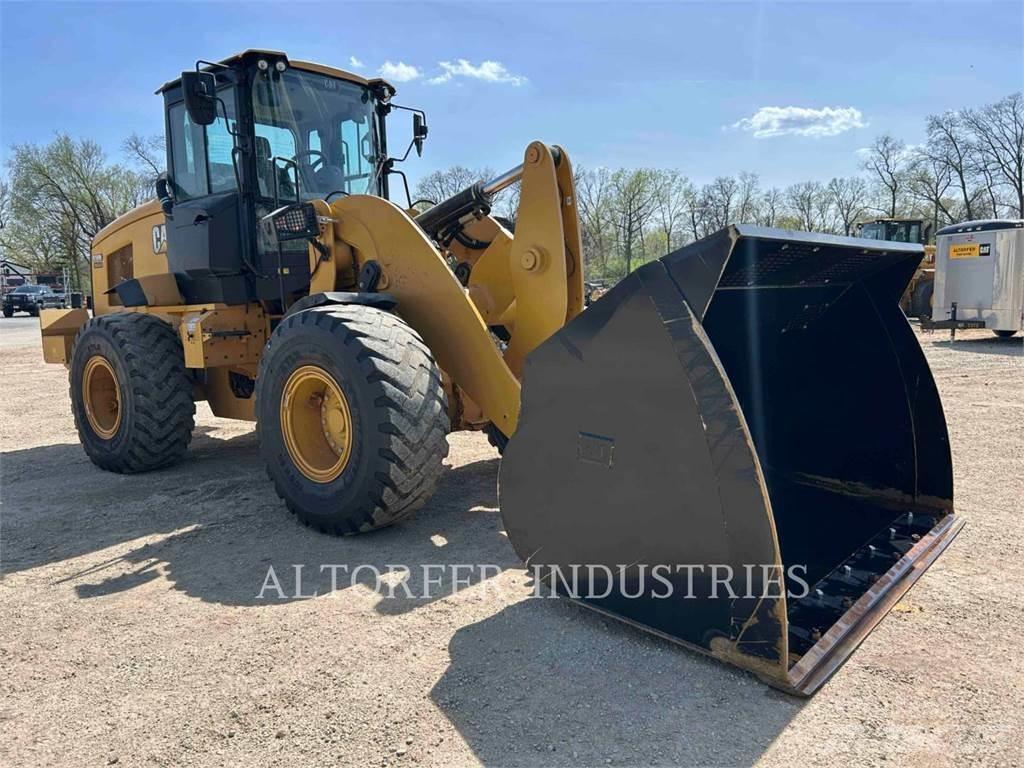 CAT 938M Pás carregadoras de rodas