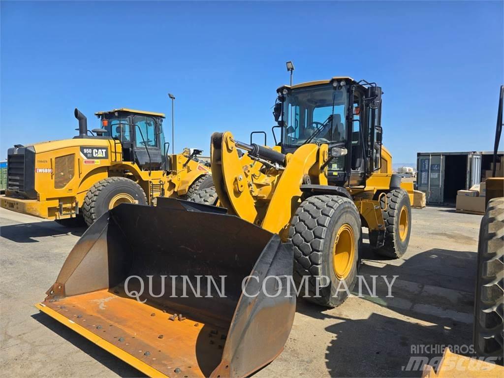 CAT 938M Pás carregadoras de rodas