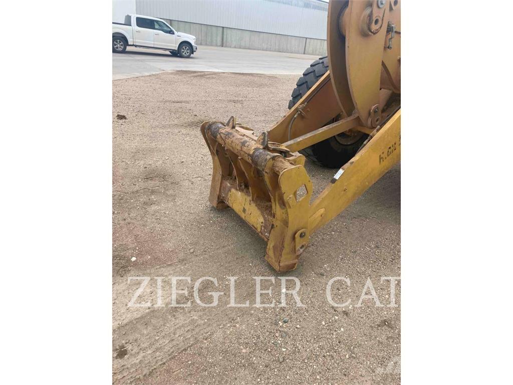 CAT 938M Pás carregadoras de rodas