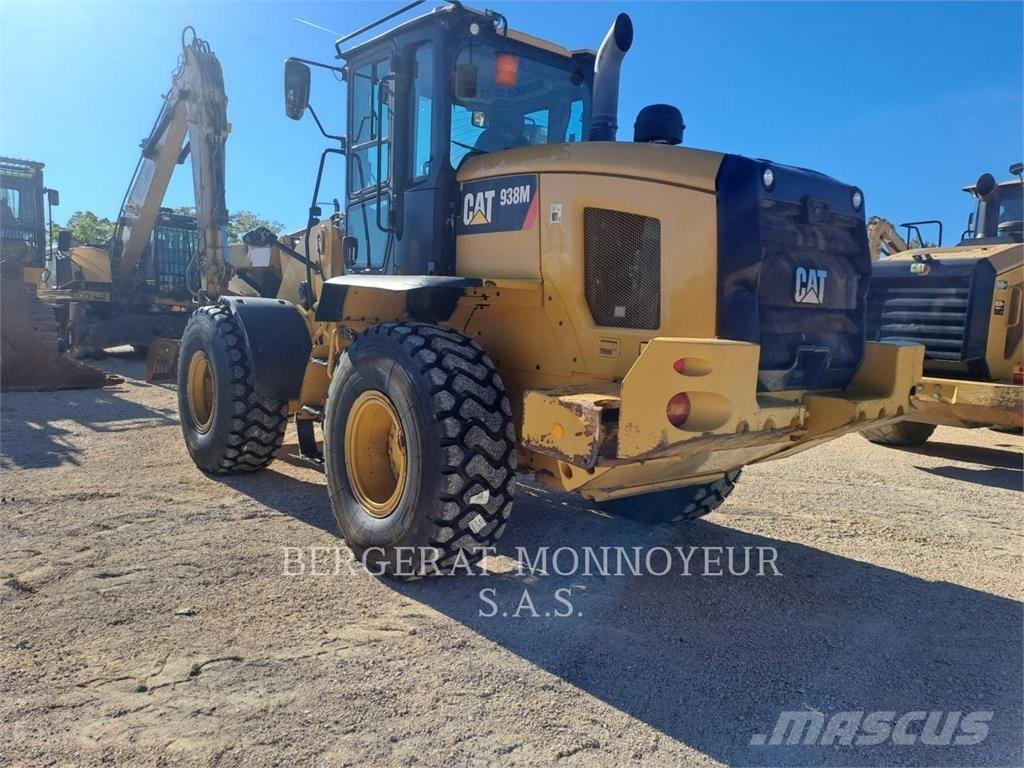 CAT 938M Pás carregadoras de rodas
