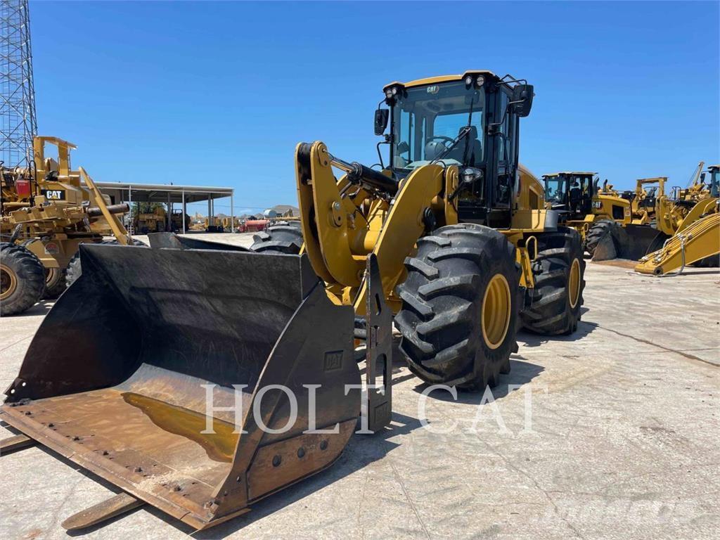 CAT 938M Pás carregadoras de rodas