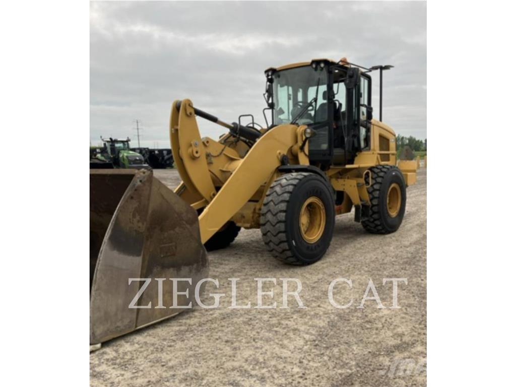 CAT 938M Pás carregadoras de rodas