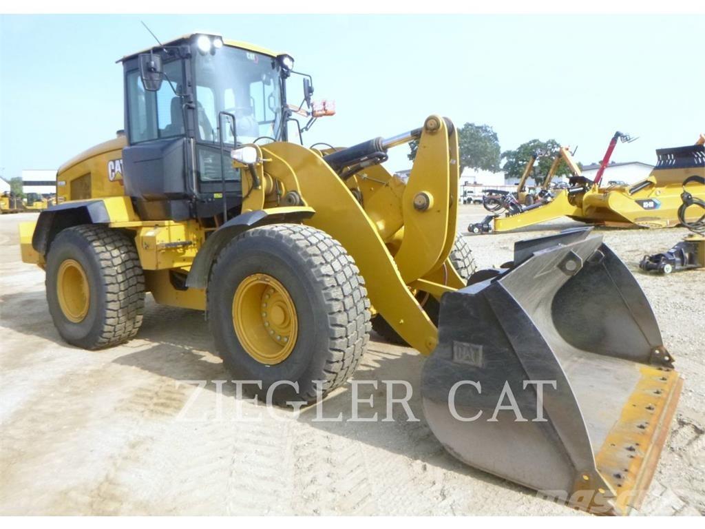 CAT 938M Pás carregadoras de rodas