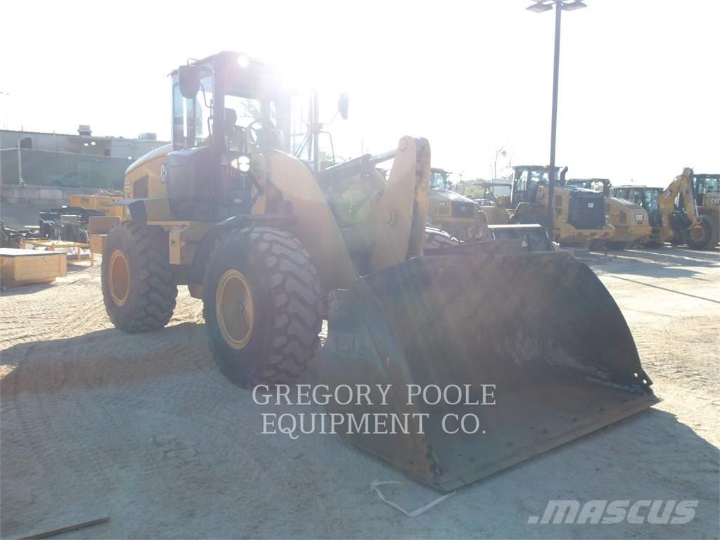 CAT 938M Pás carregadoras de rodas