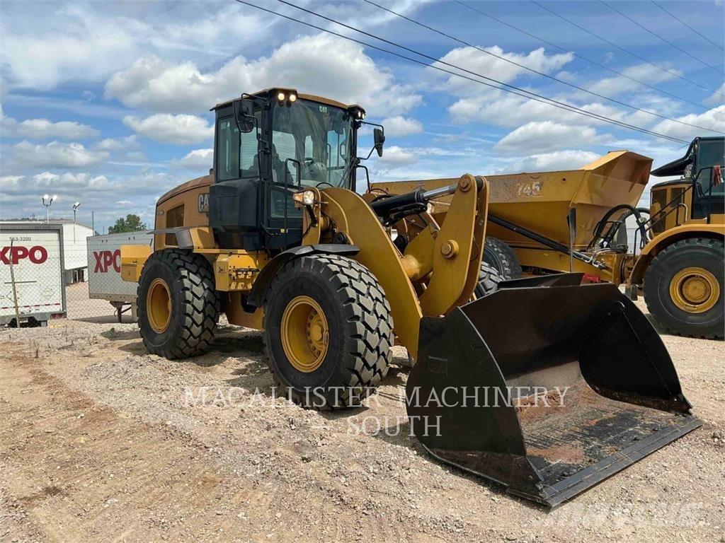CAT 938M Pás carregadoras de rodas