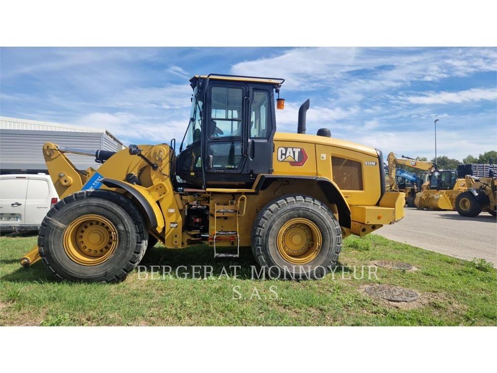 CAT 938M Pás carregadoras de rodas