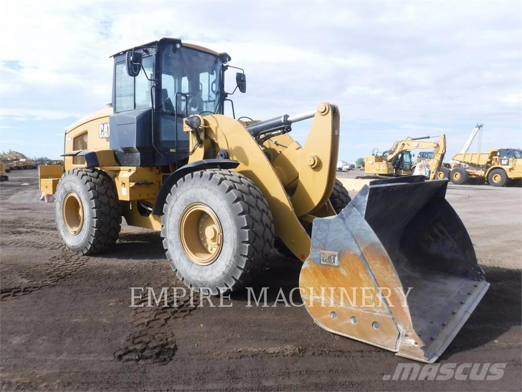 CAT 938M Pás carregadoras de rodas