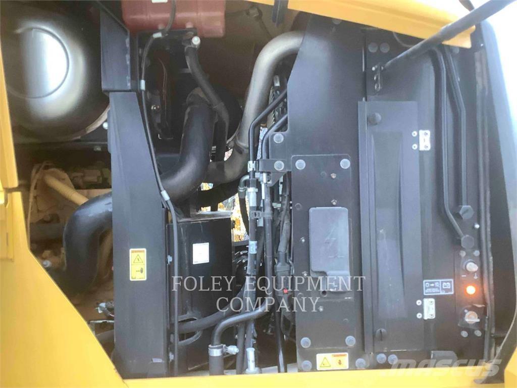 CAT 938M Pás carregadoras de rodas