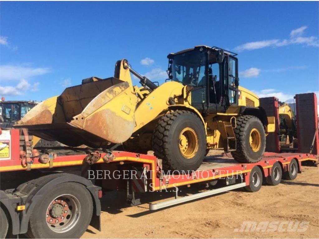 CAT 938M Pás carregadoras de rodas