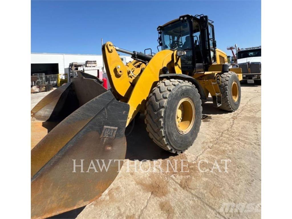 CAT 938M Pás carregadoras de rodas
