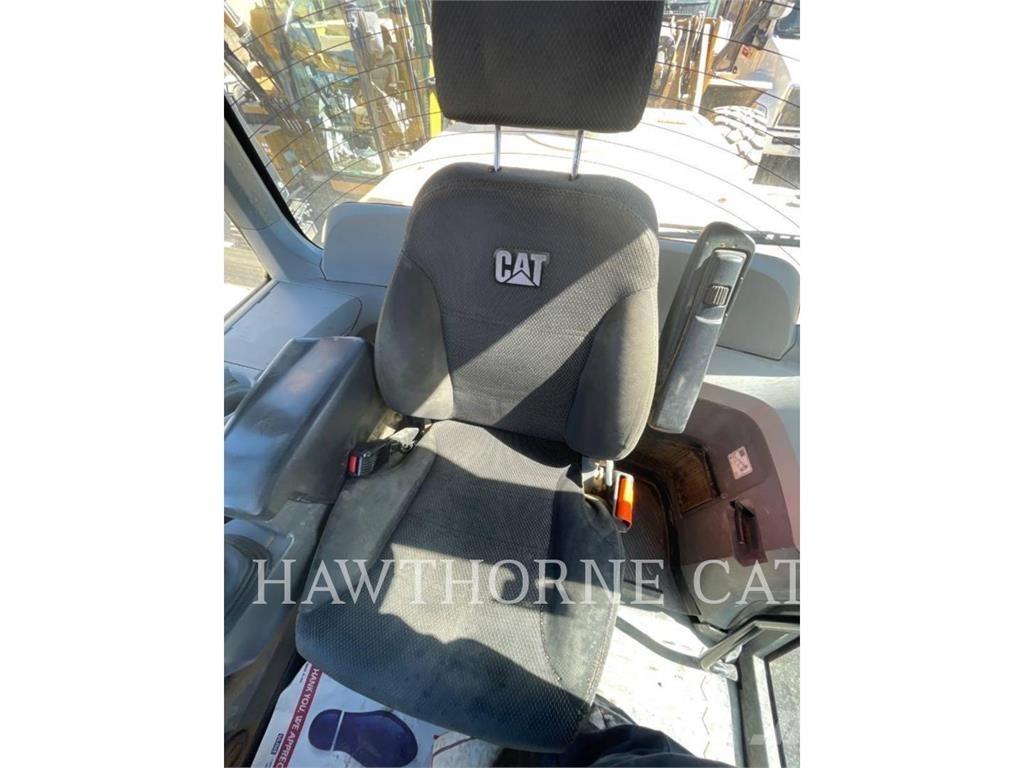 CAT 938M Pás carregadoras de rodas