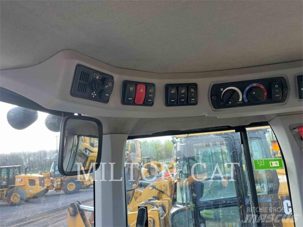 CAT 938M 2V Pás carregadoras de rodas